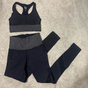 Like New Athleta Navy Twilight Tight and Sparkle Sports Bra size small